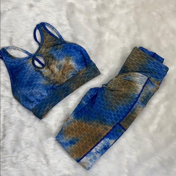 Tie Dye Scrunch top and Leggings set - Picture 9 of 9